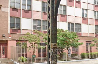 1023 Broadway