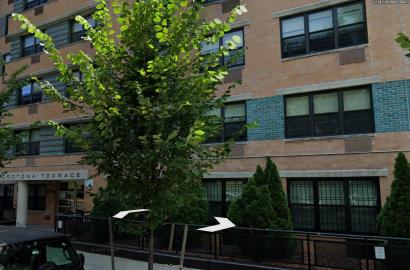 1714 Crotona Park E