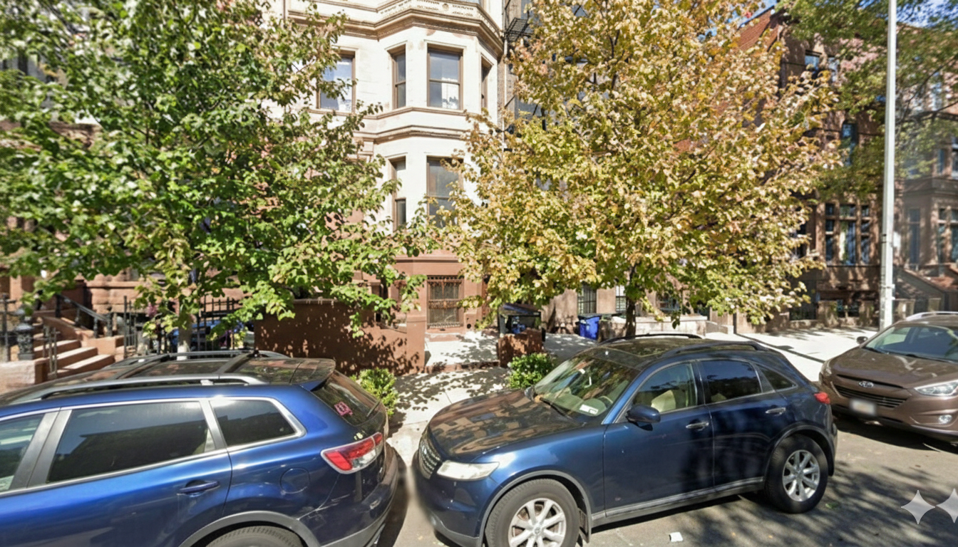243 Hancock St