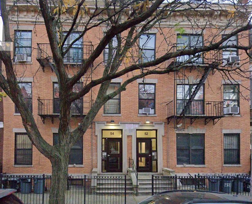 54 Sunnyside Ave