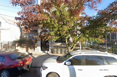 553 Glenmore Ave