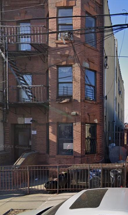 779 Liberty Ave