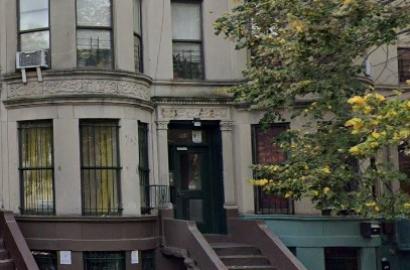 854 Macon Street