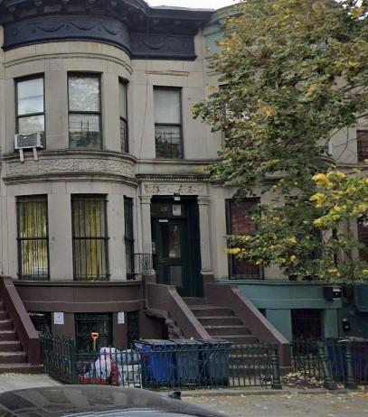 854 Macon Street