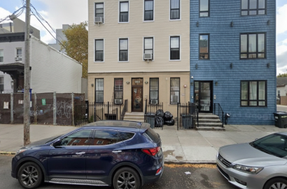908 Herkimer St